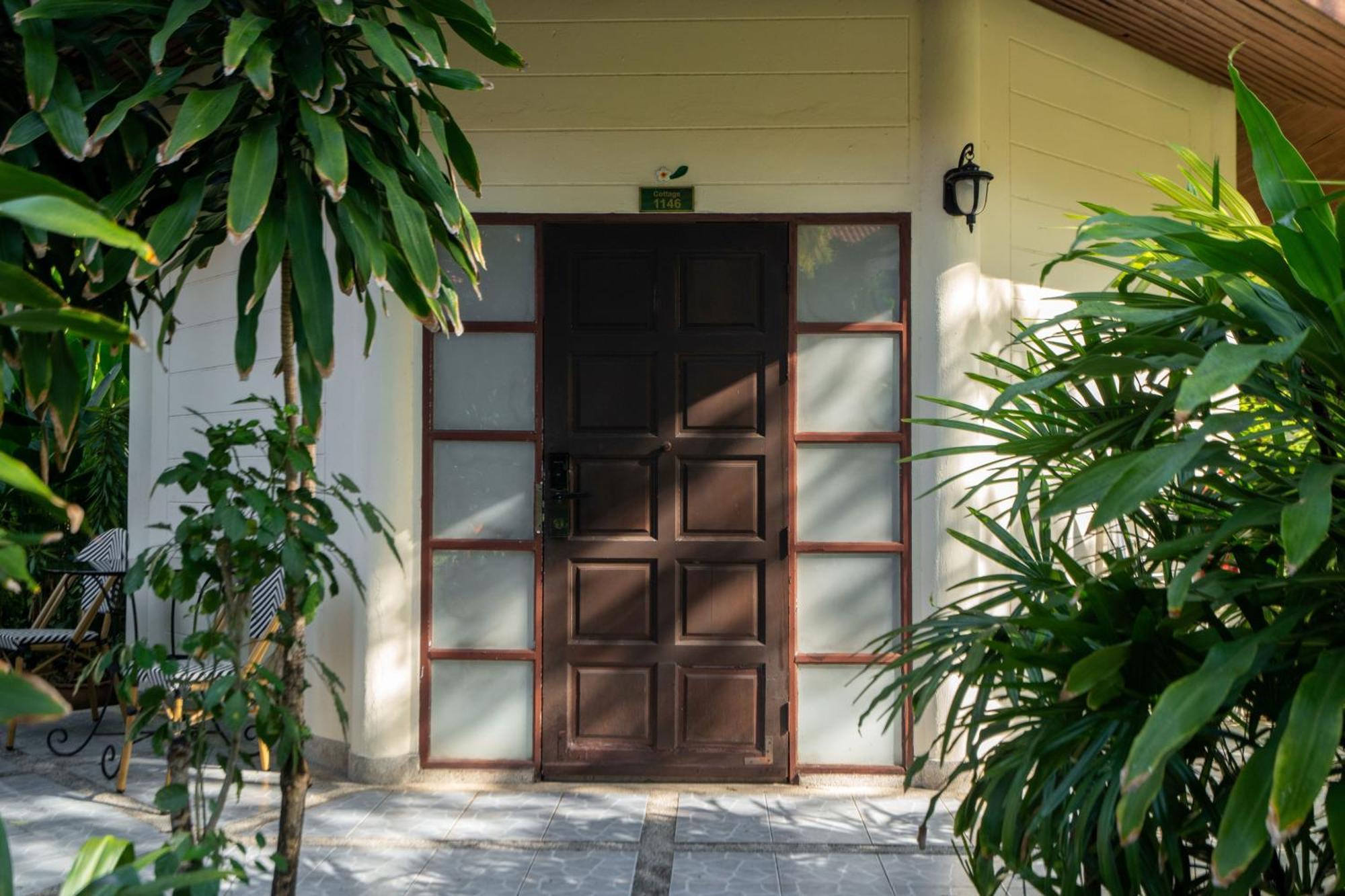 Phuket Leelavadee Hua Ting Resort Patong Buitenkant foto