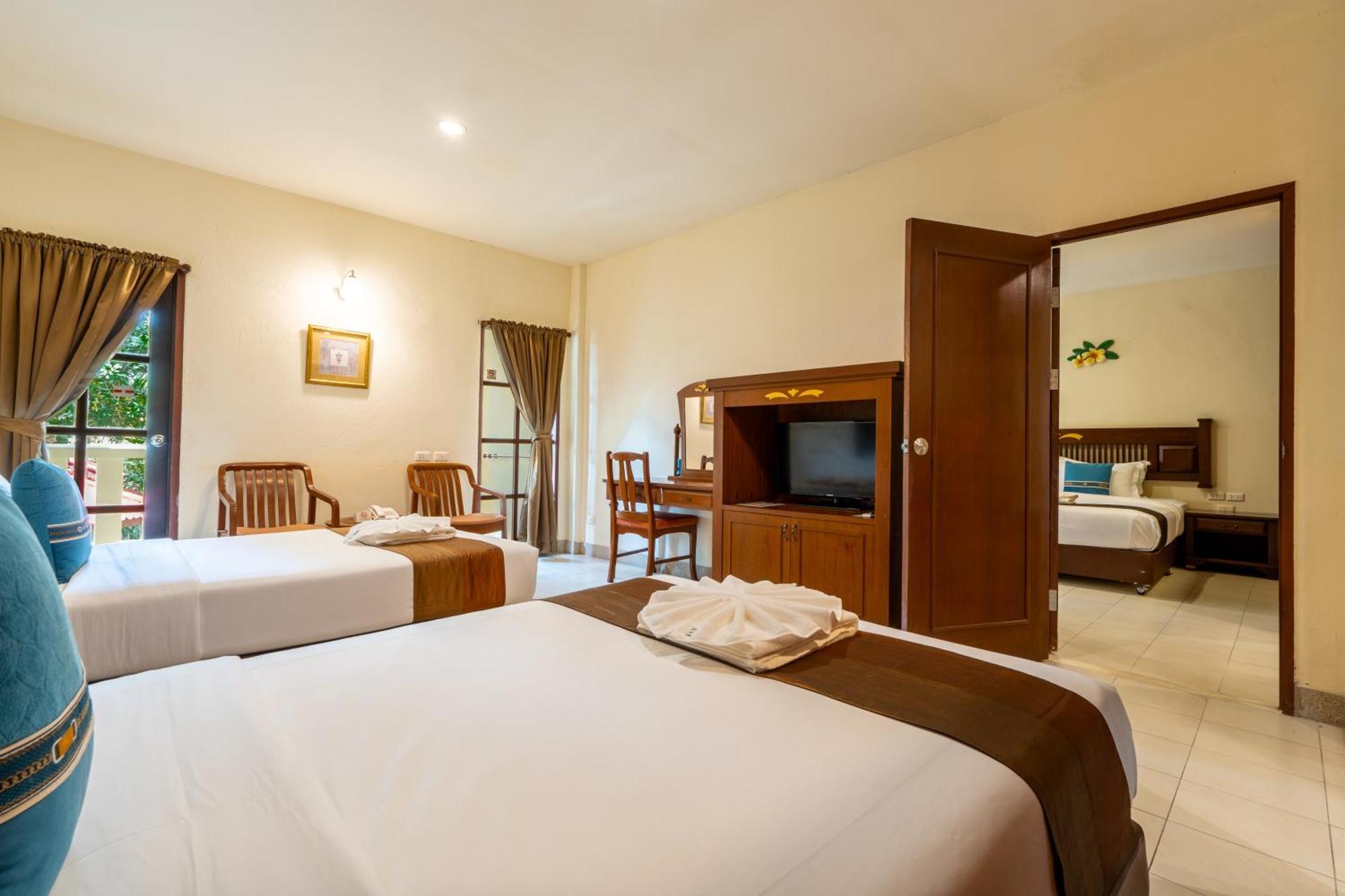 Phuket Leelavadee Hua Ting Resort Patong Buitenkant foto
