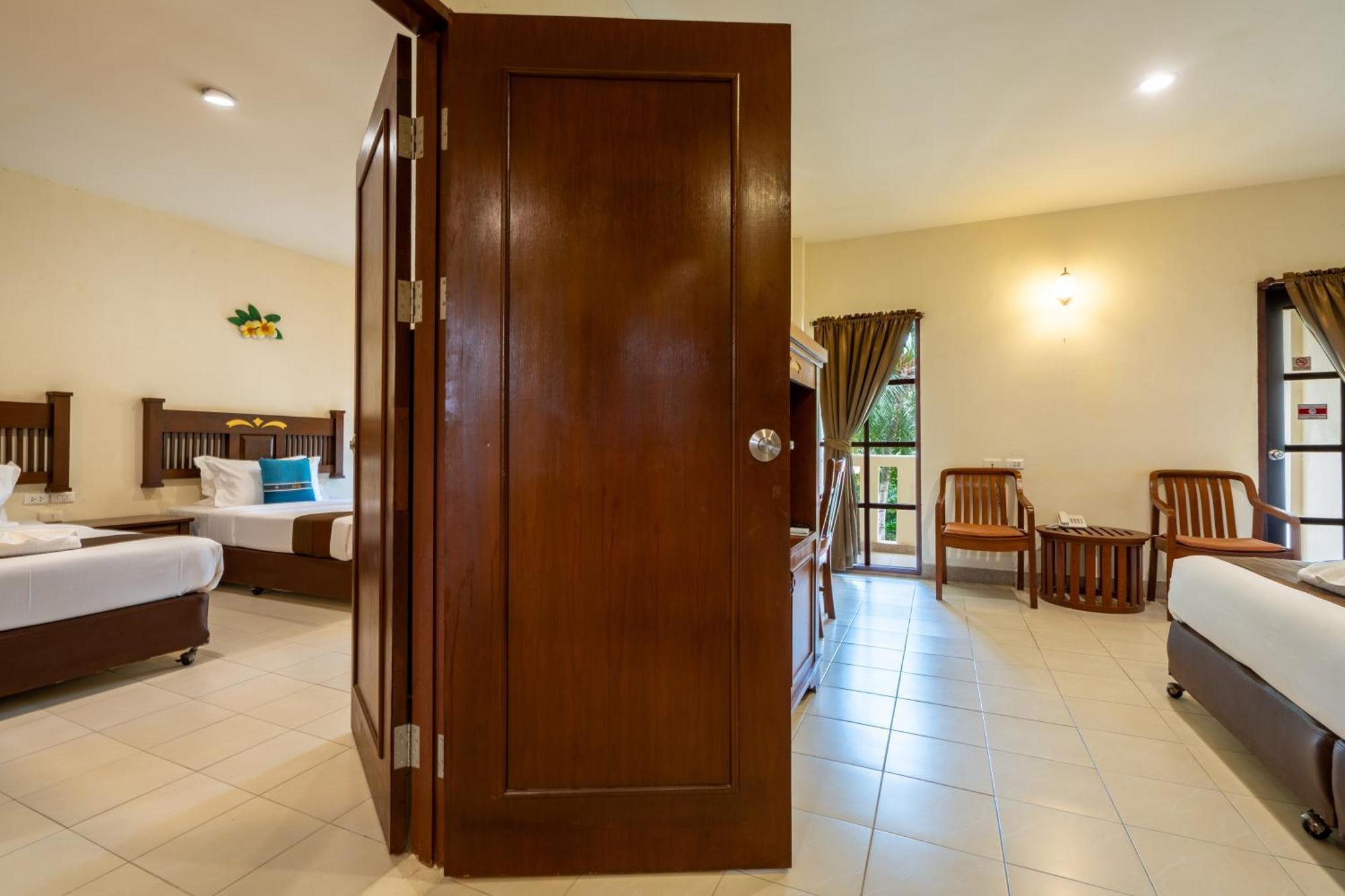 Phuket Leelavadee Hua Ting Resort Patong Buitenkant foto