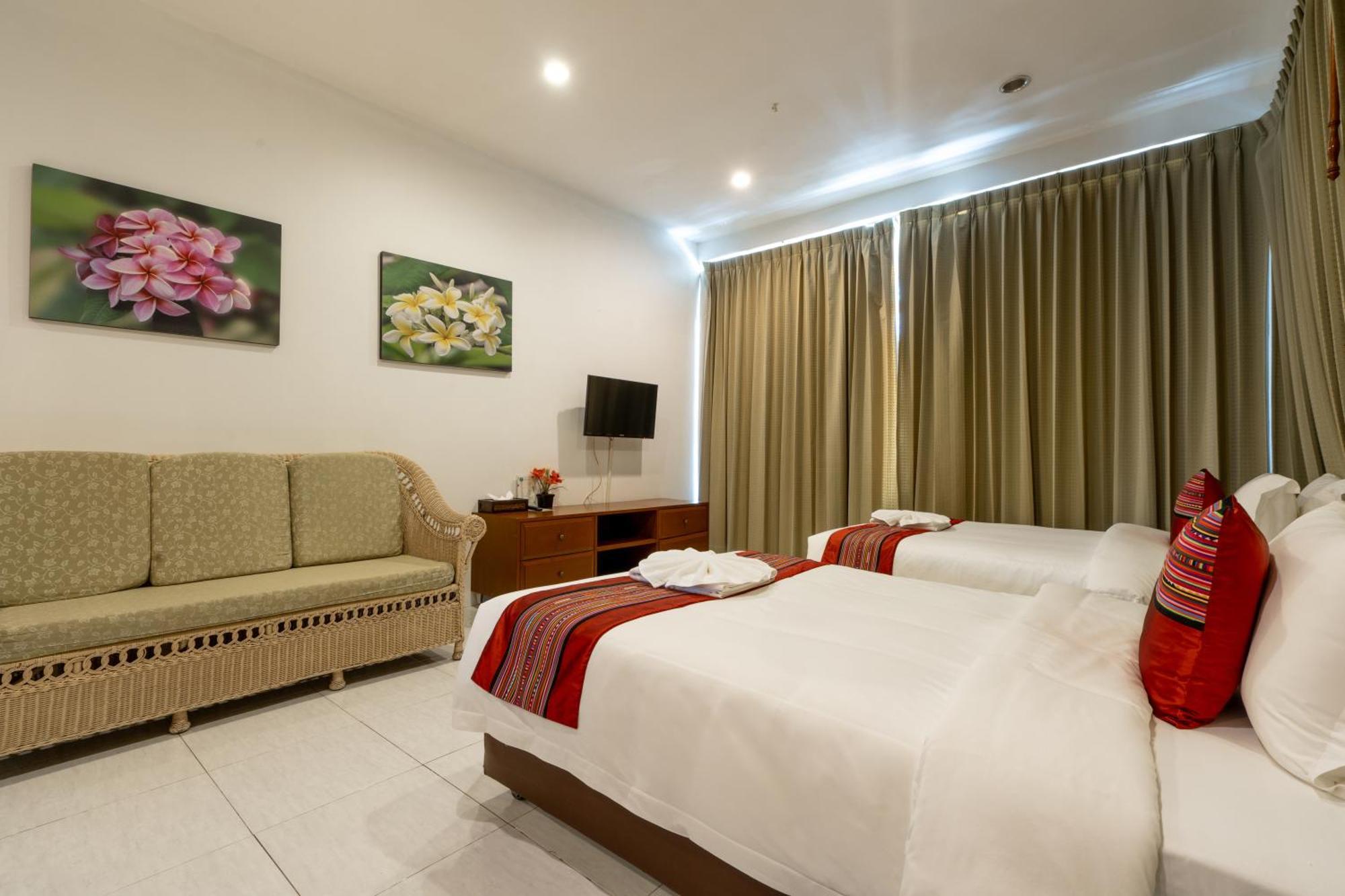 Phuket Leelavadee Hua Ting Resort Patong Buitenkant foto